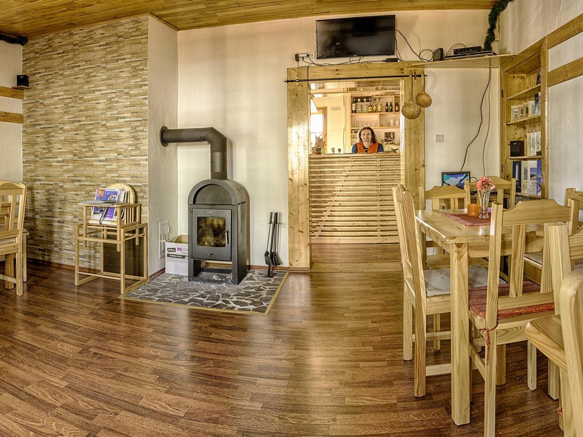 Svajciarsky Dom Guest House Високи Татри Екстериор снимка
